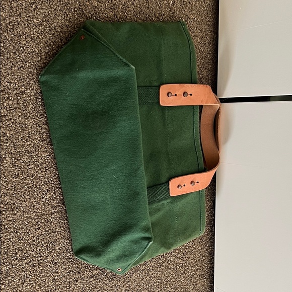 Immodest Cotton Green Canvas Lunch Tote with Leather Straps - Picture 3 of 7